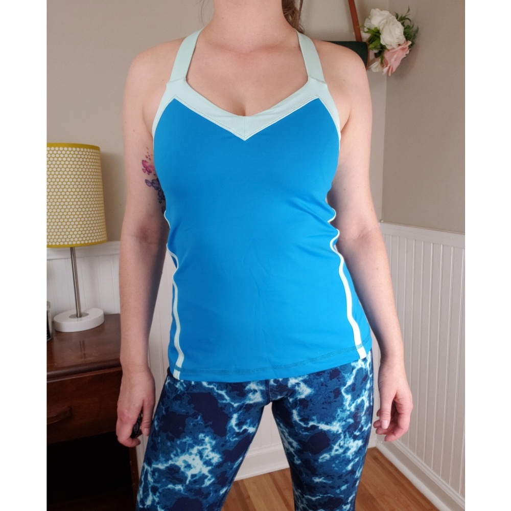 Lululemon Mile A Minute Criss-Cross Tank